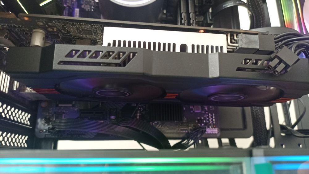 Asus Radeon R7 260X (Аналог GTX950) Gddr5