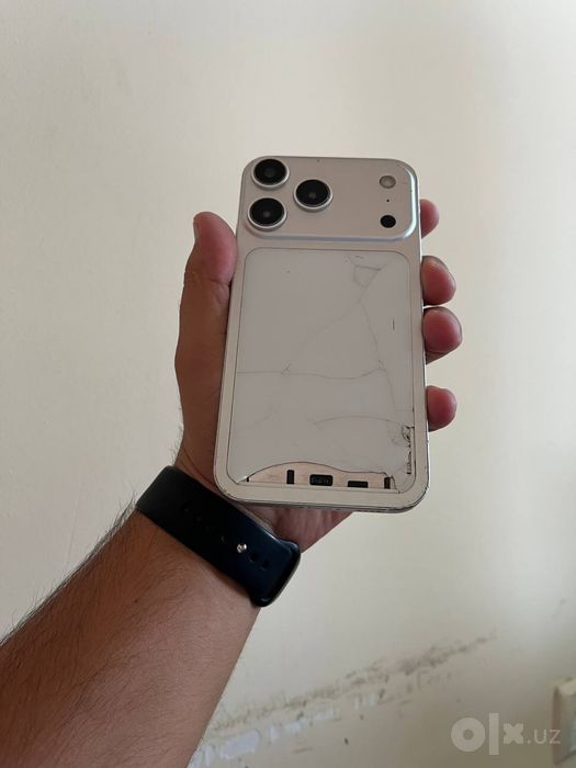 Iphone xr 17 pro korpusda