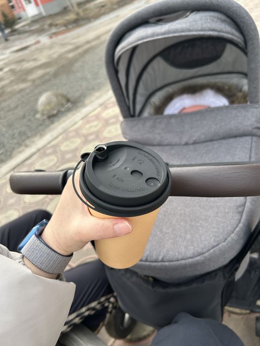 Коляска 25000 тенге