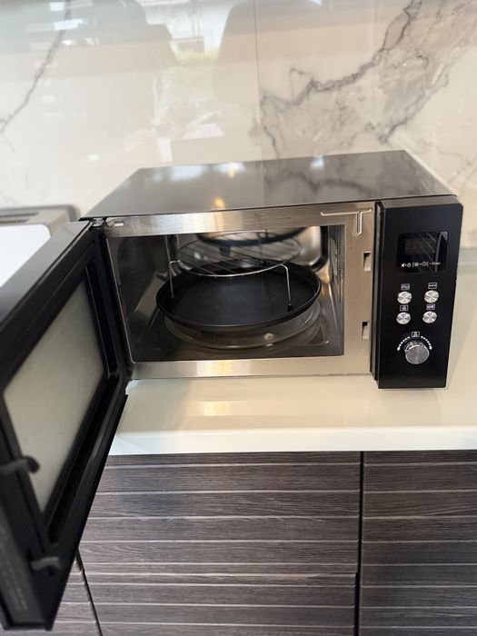 Cuptor cu microunde 3 in1 Severin