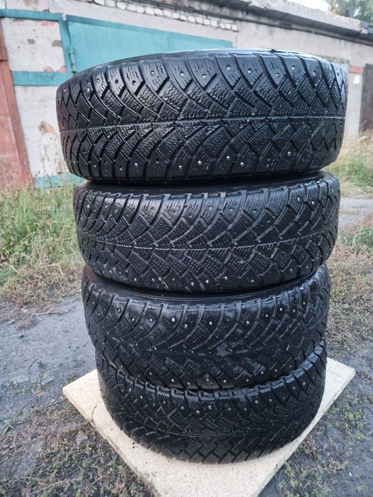 Продам резину зимнюю