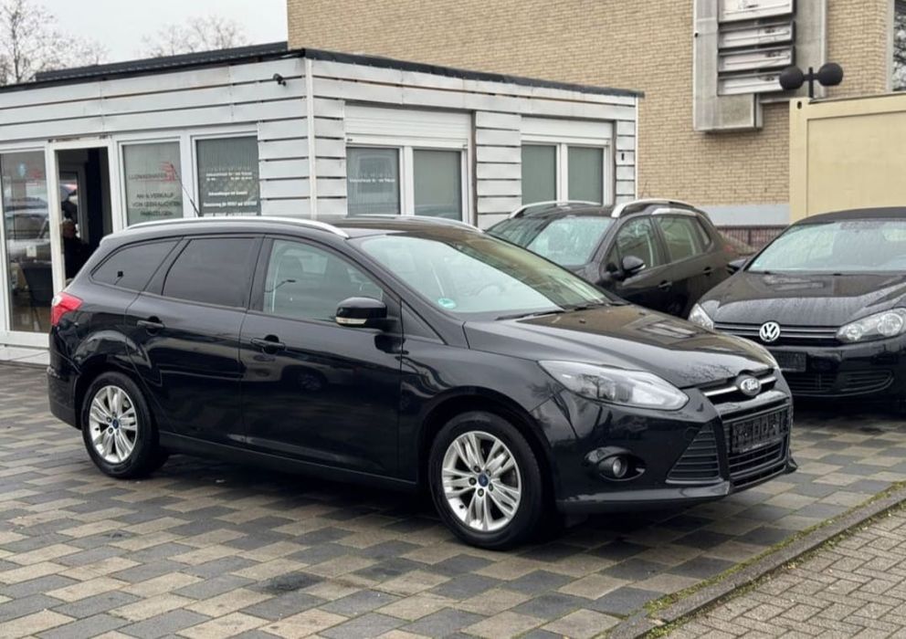 Ford focus 2012 1.6 benzină