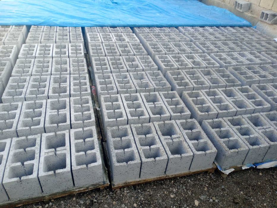 Шлакаблоки прессованные