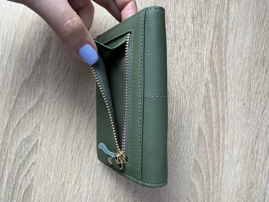 Portofel din piele naturala verde kaki nou