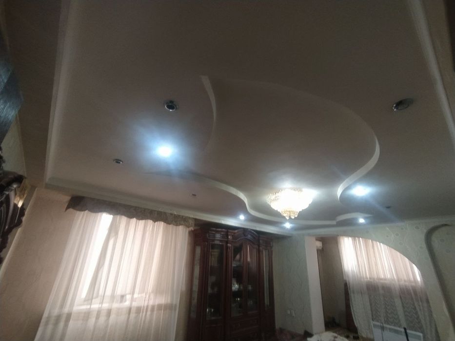 5 комнатная квартира на КАРАТАШ. Чорсу