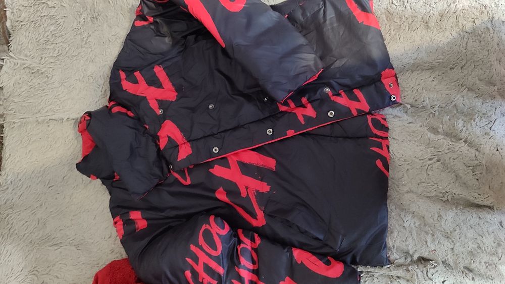 Продам праздничн платья 2000