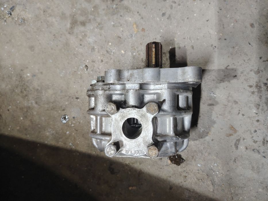 Продам насос НШ 32у - левый