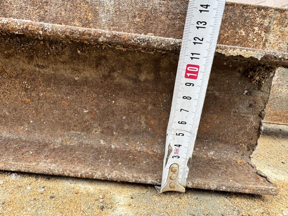 Продам балки металлические