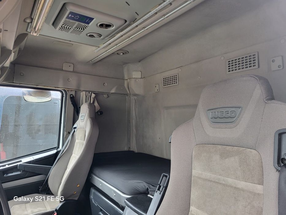 Camion IVECO 3axe