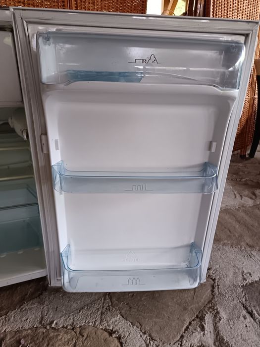 Хладилник мини Електролукс