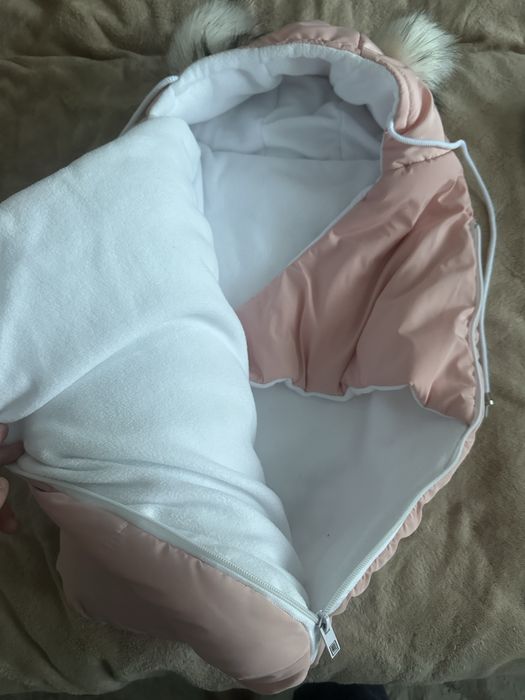 Продам конверт на выписку