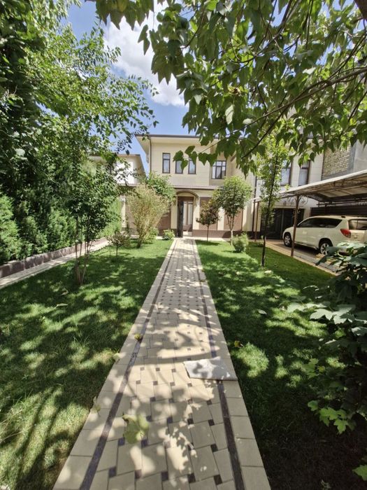 Срочно Сдается Мирзо Улугбекский р-н шикарный большой дом