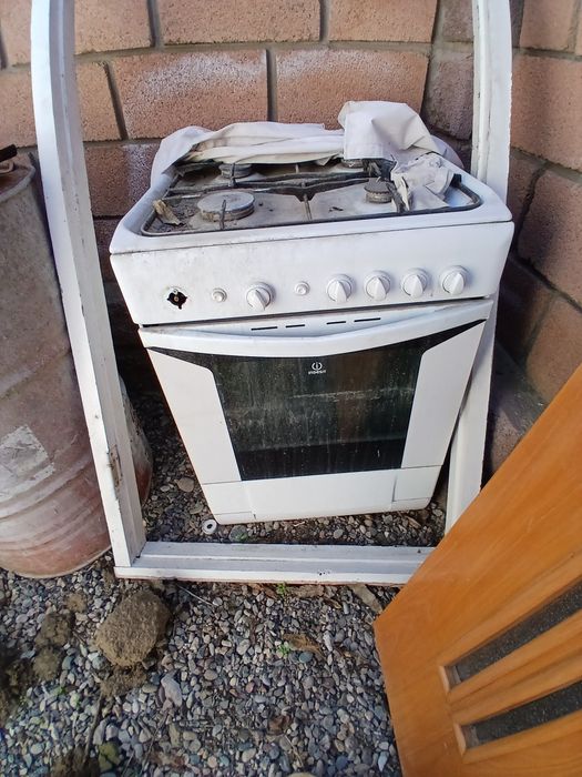 Продаётся газ плиты