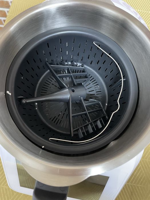 Robot smart de bucatarie  nou