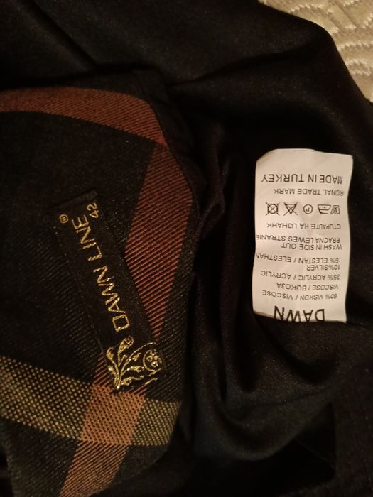 Продам платья,юбку