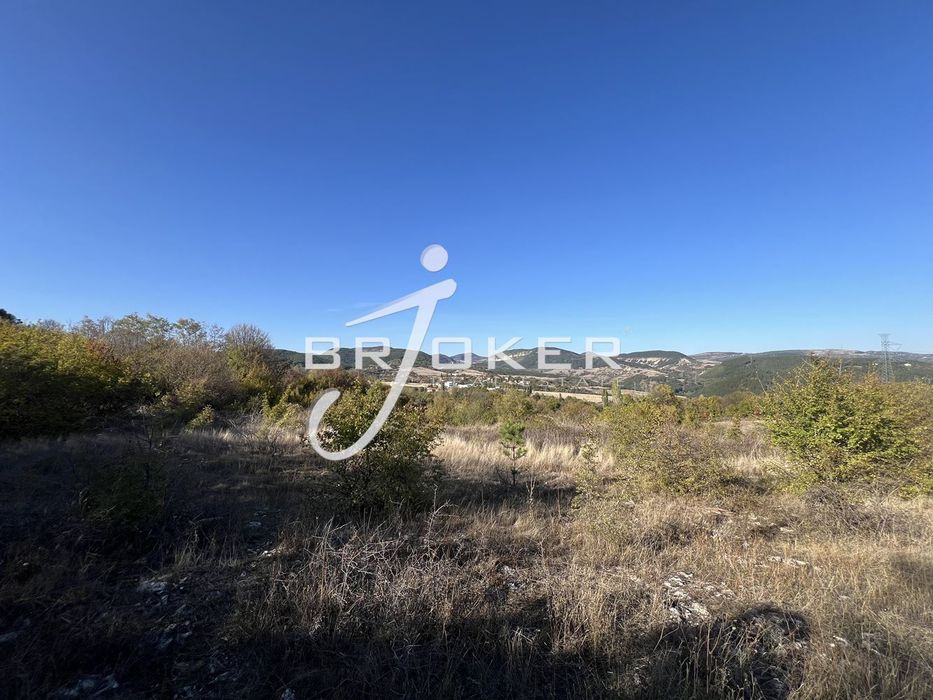 Продава се Парцел в с. Брош, Област Кърджали - 4988 кв.м за 13 €/кв.м - Снимка #9