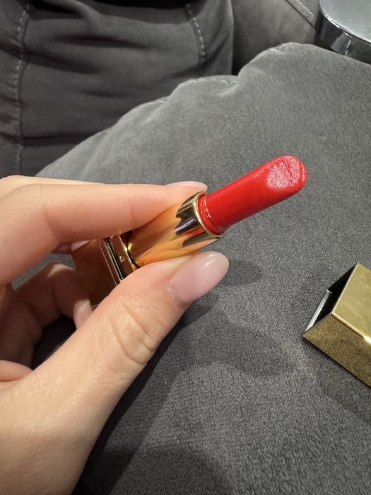 Ysl червило оригинално