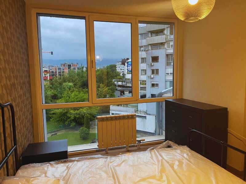 Дава се под наем Двустаен апартамент в София, Студентски град - 66 кв.м за 663 € - Снимка #2