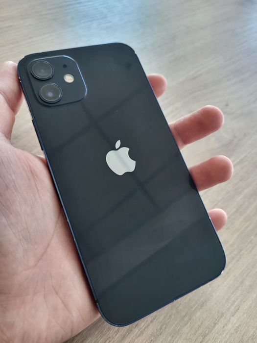 iPhone 12 64Gb AKB 79%