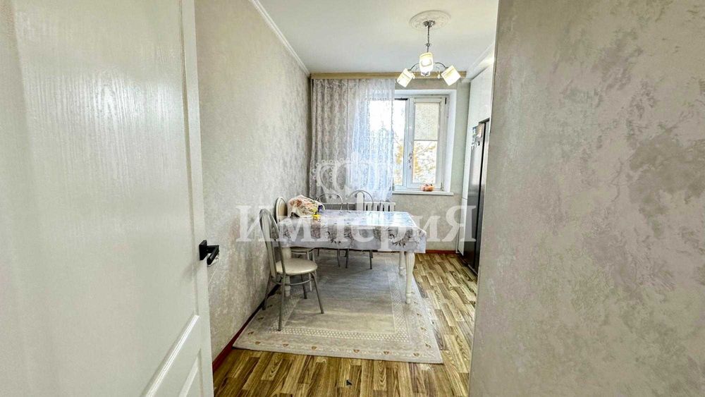 Гарышкер 3х комн  Юлия Империя