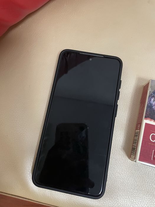 Обменяю Samsung S21 FE 5G