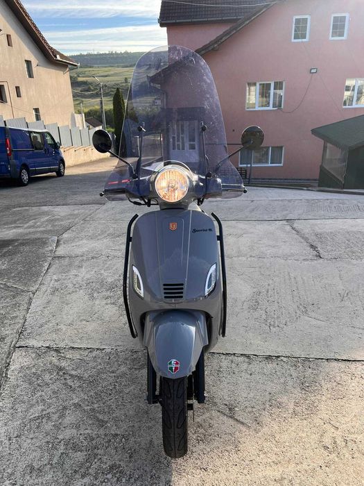 Scuter La Souris Sourini R