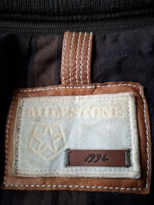 Milestone мъжко кожено яке L размер.