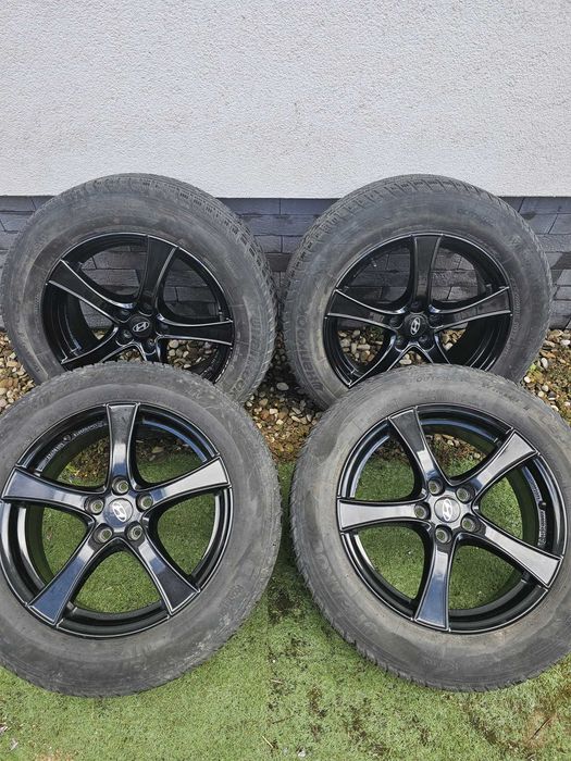roti Hyundai Tucson R18