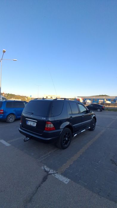 Vând sau Schimb ML 270