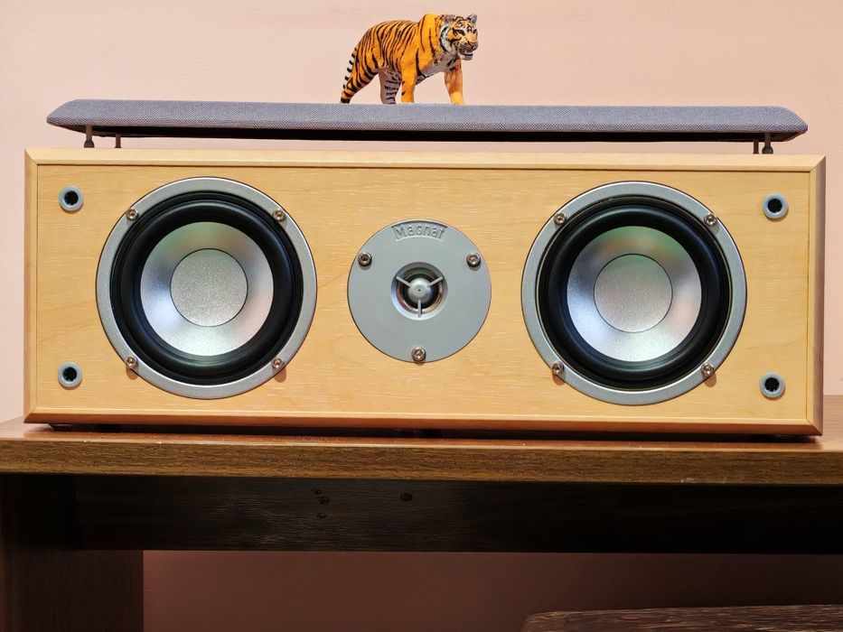 Magnat Motion 990 SET. Boxa centru premium. Estetică raft. Preț fix !