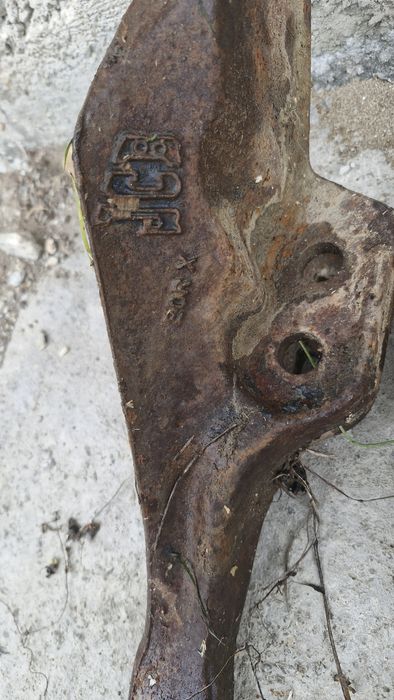 Vand colți nefolositi