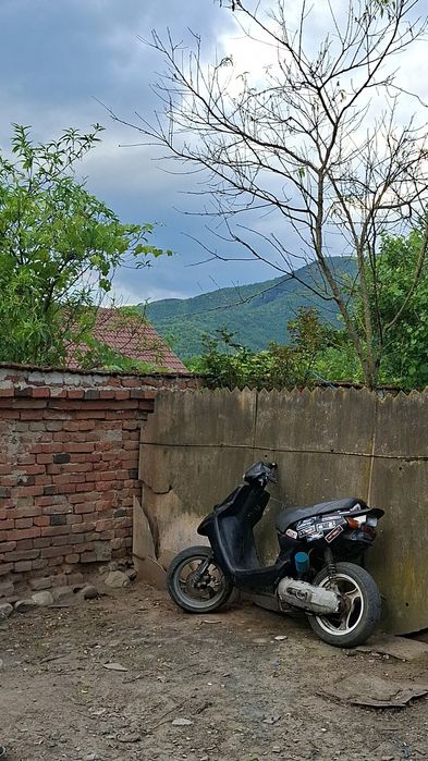 Vând scuter yamaha mbk