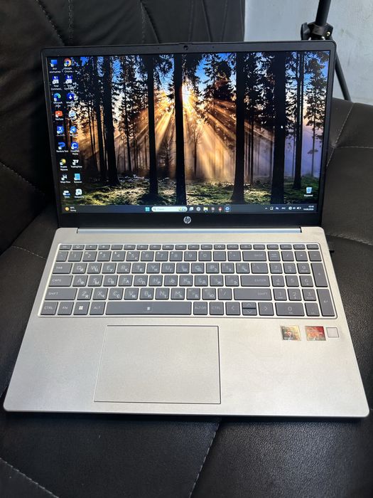 Hp Laptop 15  256/4