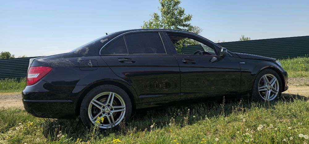 Jante aliaj 17 Mercedees C Class 2.2 651 an 2012