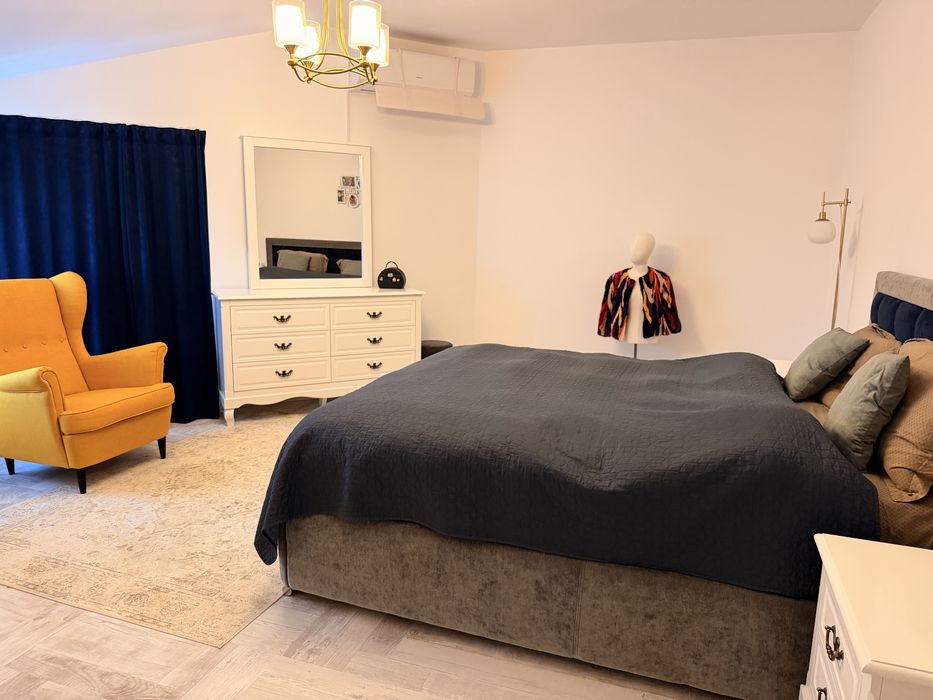 Vand Vilă Spațioasă P + Etaj – Zona Elvila, Palazu Mare (Str. Henry Coandă)