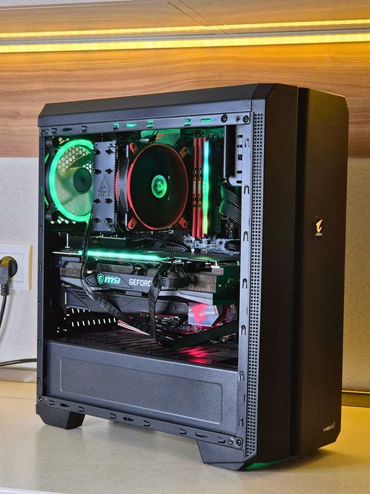 Геймърски Компютър Gaming PC | RTX 3060 Ti | Ryzen 7 3700X | 32GB RAM DDR4 | ОТЛИЧНО състояние, внимателно поддръжан