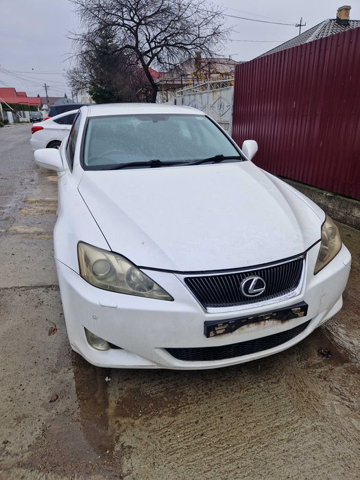 Dezmembrez Lexus is 220 d an 2007 motor 2.2 d-cat 177 cp tip 2ad etrier stanga dreapta fata spate oglinda catalizator filtru particule far xenon jante