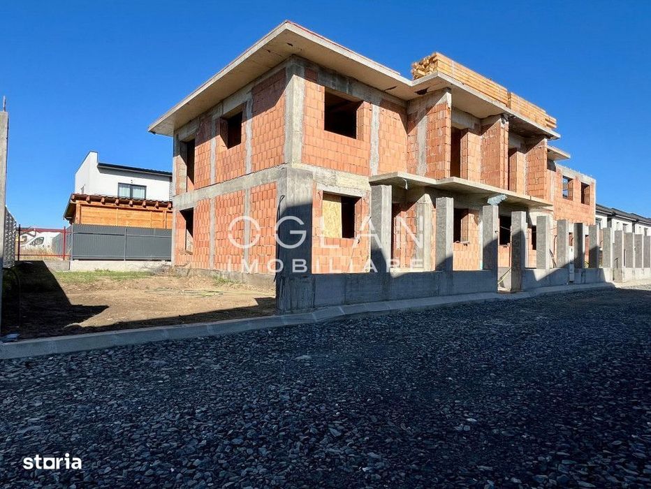 Casa Moderna 4 cam, curte 150 mp - Selimbar, COMISION 0%