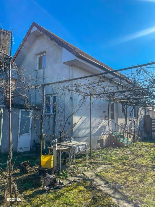 Casa cu teren-1439 mp,Sântion la 4 min de Oradea,Bihor Gaminvest V4565