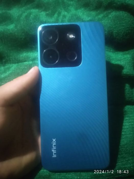 Infinix smart 7 plus   3+3/64GB.  Narxi 1 million 100ming kami bor