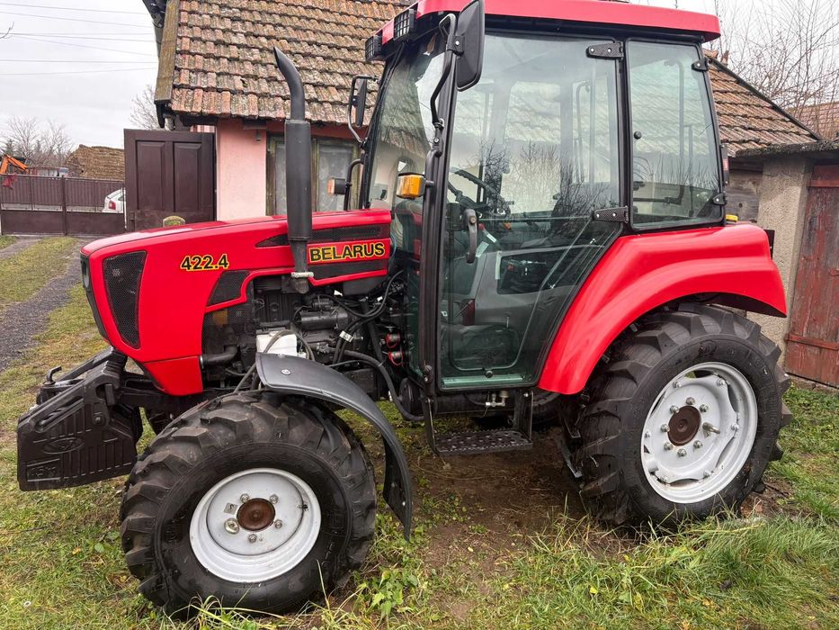 De vanzare Tractor Belarus 422.4 4x4