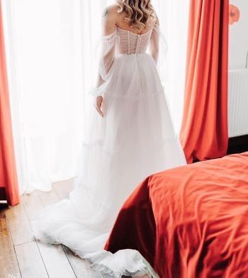 Rochie de mireasa Tina Valerdi