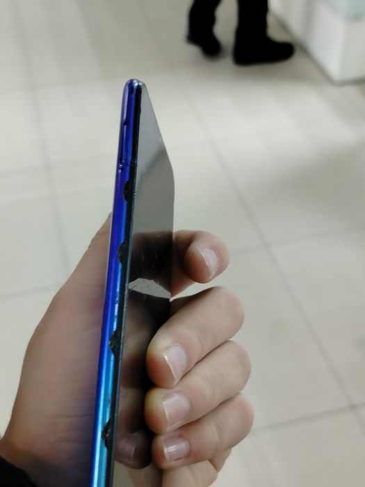 Tecno spark 4  телефон