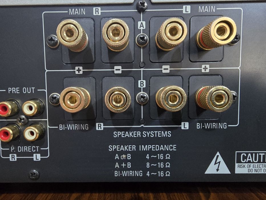 Denon PMA 1500 AE -  amplificator stereo  HI-FI MOS ,made in Japan,  2x140w/ 4 ohm, 14,6 kg.