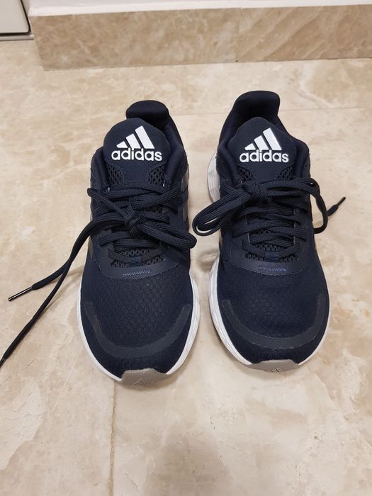 Adidasi Originali Noi