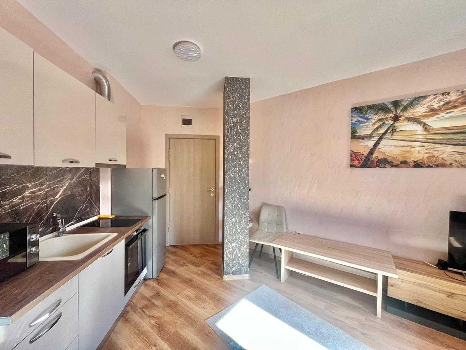 Продава се Двустаен апартамент в к.к. Слънчев бряг - 50 кв.м за 890 €/кв.м - Снимка #3