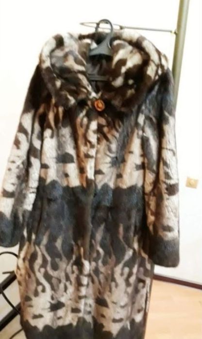 Шуба норковая  с капюшоном