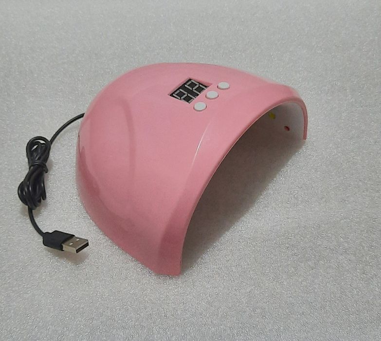 Lampă UV/LED pentru unghii