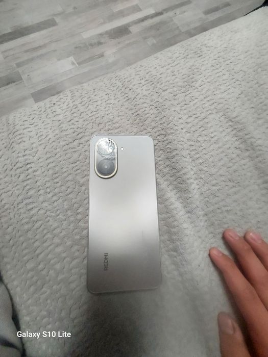 ТелефониRedmi a5 128  гб