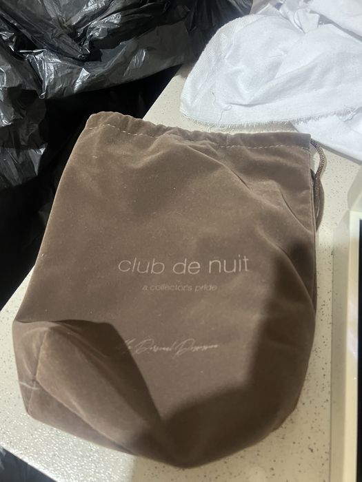 Armaf Club de Nuit Oud бу